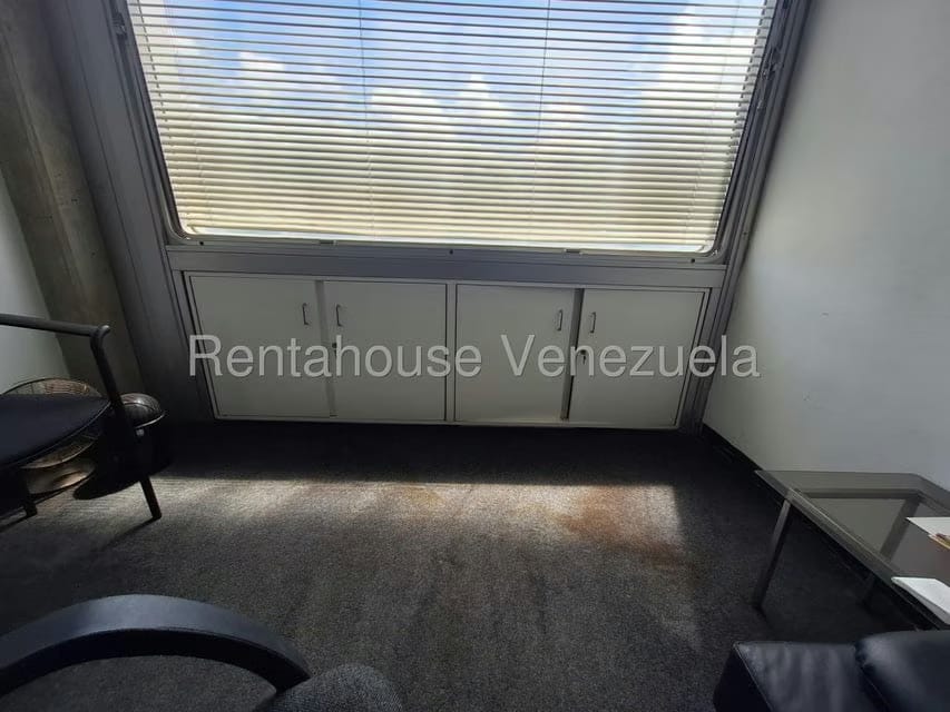 Comercial (Oficina) en Alquiler en Santa Paula, Distrito Metropolitano - 15