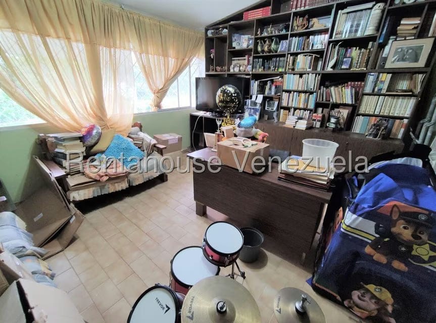 Casa (Multipes Niveles) en Venta en Los Castores, Miranda - 19
