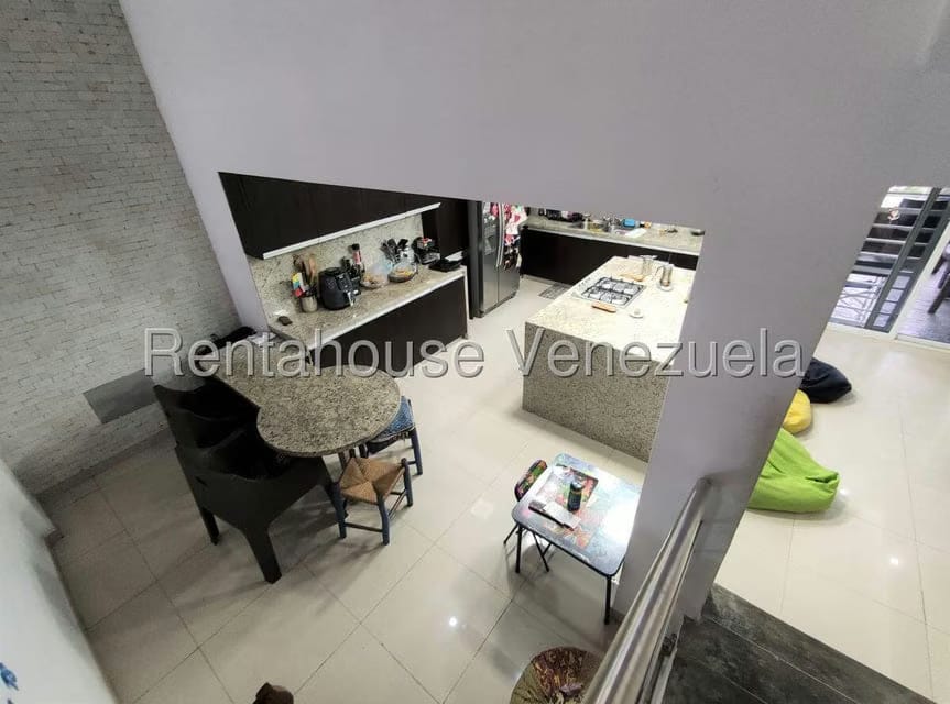 Casa (Multipes Niveles) en Venta en Los Castores, Miranda - 28