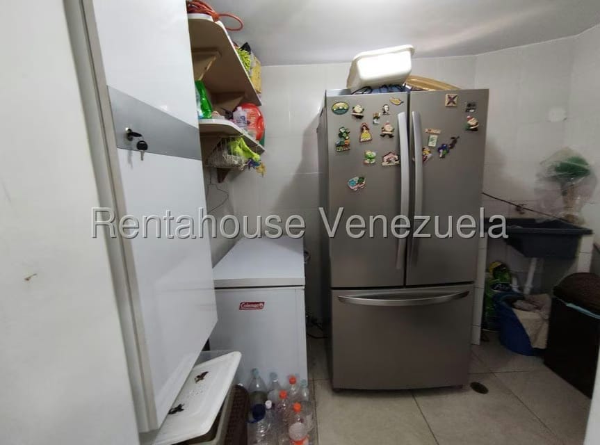 Casa (Multipes Niveles) en Venta en Los Castores, Miranda - 32