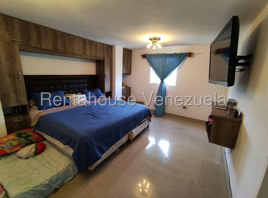 Casa (Multipes Niveles) en Venta en Los Castores, Miranda - 34