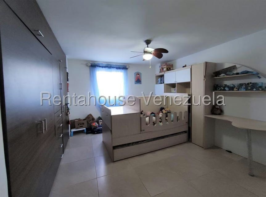 Casa (Multipes Niveles) en Venta en Los Castores, Miranda - 41