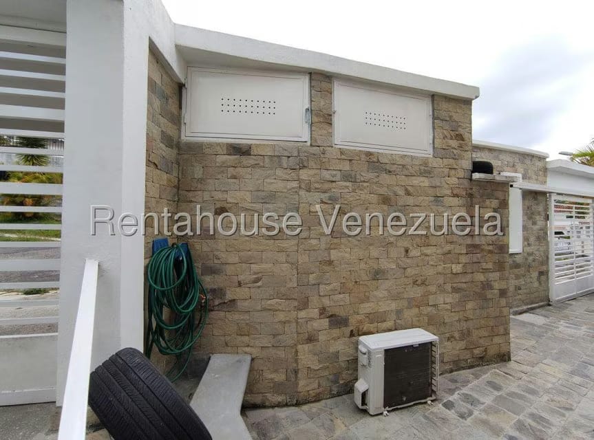 Casa (Multipes Niveles) en Venta en Los Castores, Miranda - 48