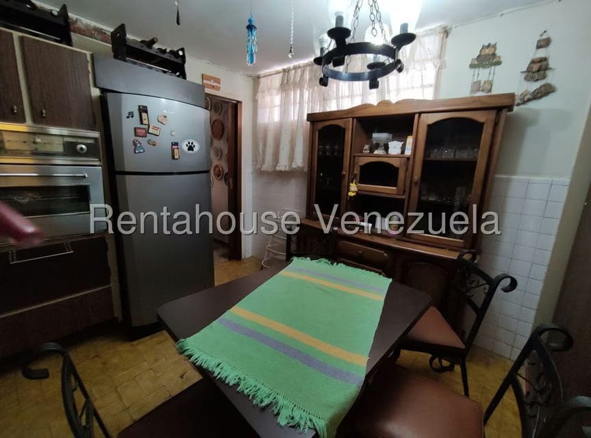 Casa (Multipes Niveles) en Venta en Los Castores, Miranda - 8