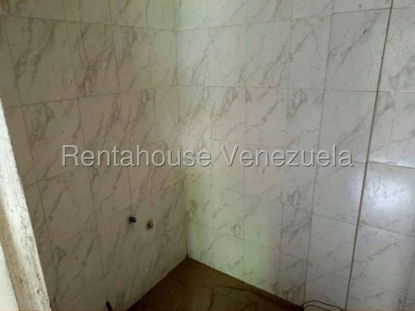 Comercial (Edificio) en Venta en La Providencia, Aragua - 13