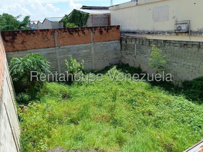 Comercial (Edificio) en Venta en La Providencia, Aragua - 23