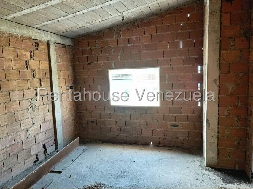 Comercial (Edificio) en Venta en La Providencia, Aragua - 37