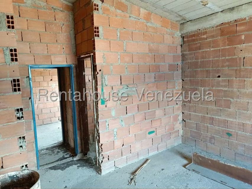 Comercial (Edificio) en Venta en La Providencia, Aragua - 38