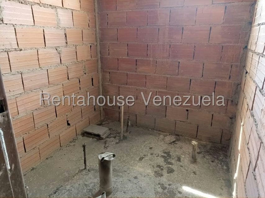 Comercial (Edificio) en Venta en La Providencia, Aragua - 46