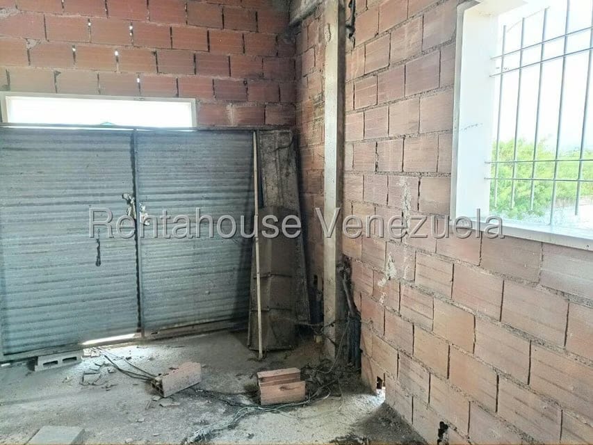 Comercial (Edificio) en Venta en La Providencia, Aragua - 60