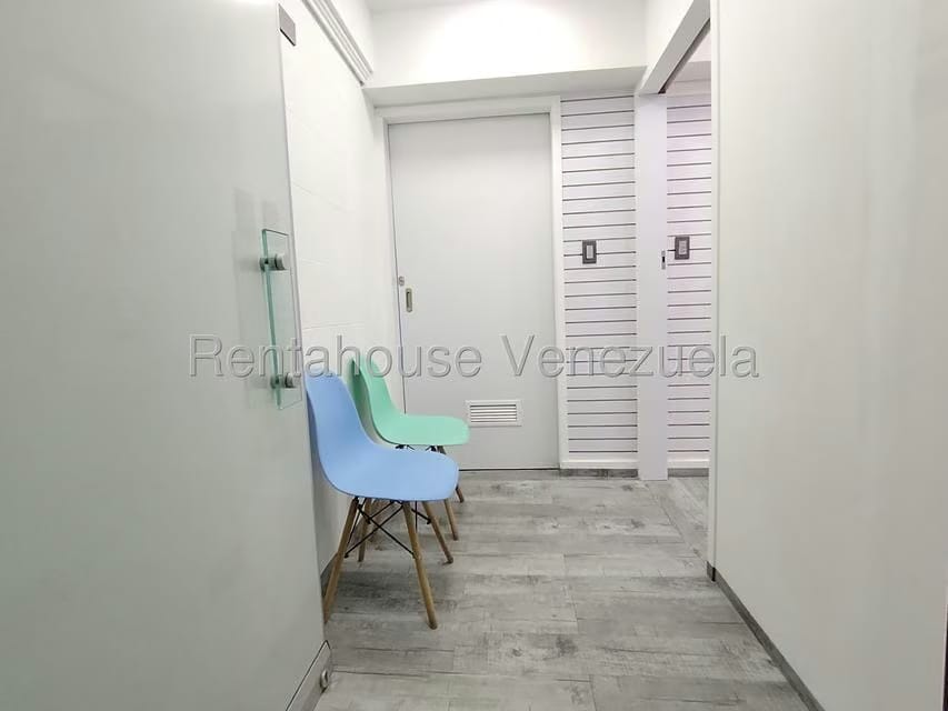 Comercial (Local Comercial) en Alquiler en Urbanizacion El Centro, Aragua - 3