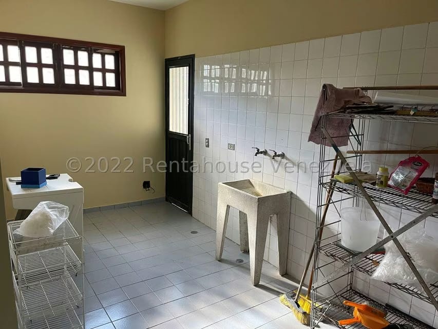 Casa (Colonial) en Venta en Sector Cantarrana, Miranda - 14