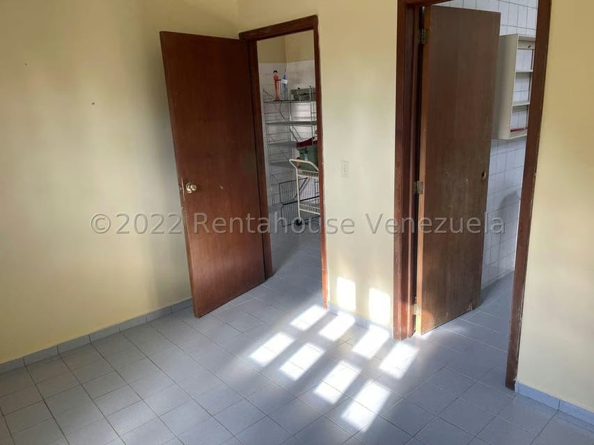 Casa (Colonial) en Venta en Sector Cantarrana, Miranda - 16