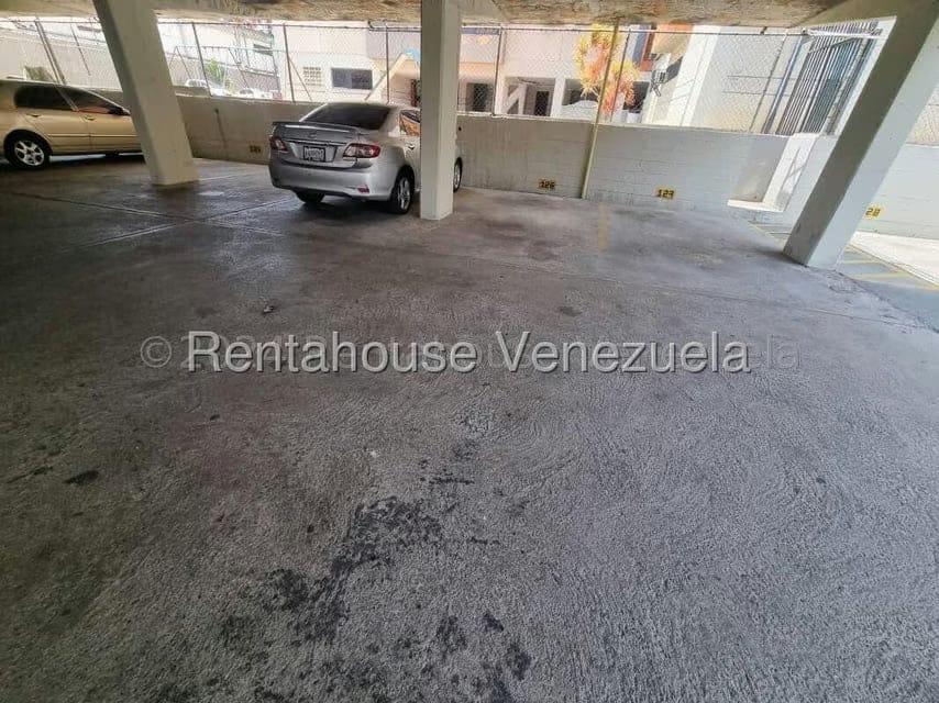 Apartamento (1 Nivel) en Venta en Parroquia Santa Rosa, Lara - 32