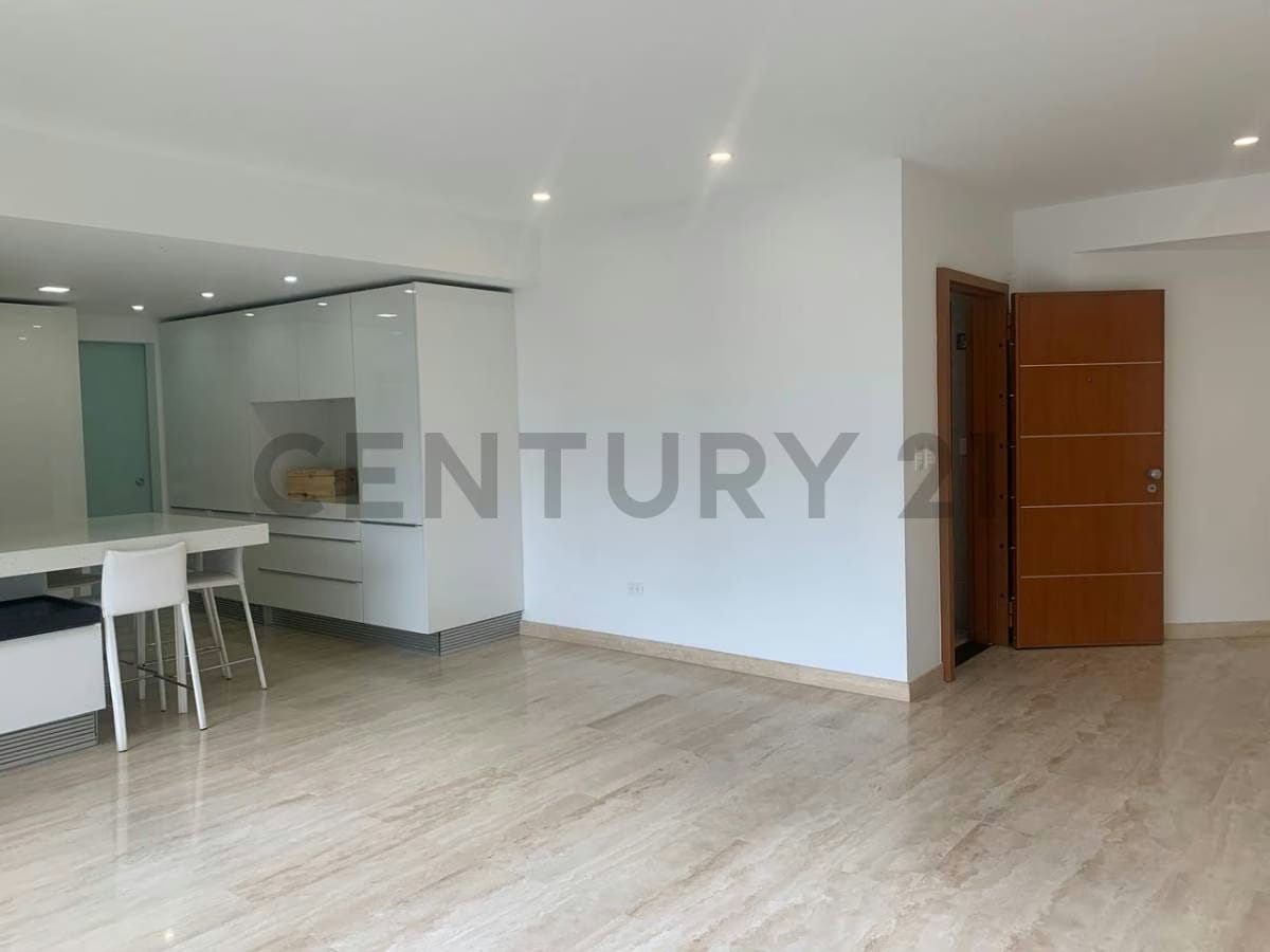 Oportunidad increíble en Urbanización San Marino, Chacao. - 4