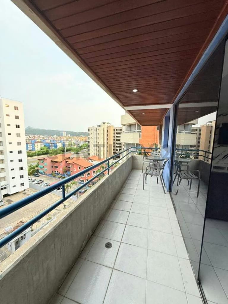 apartamento vacacional en residencias Altamar, calle arismendi - 15