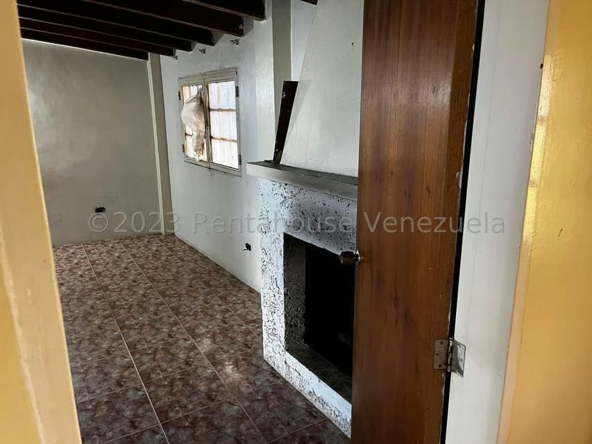Casa (Duplex) en Venta en El Junquito, Distrito Metropolitano - 32