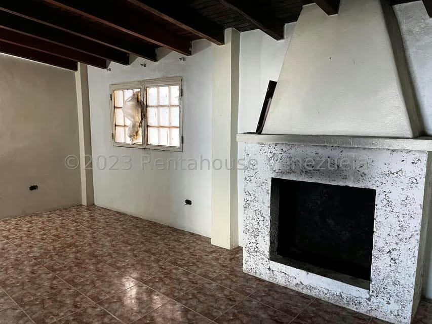 Casa (Duplex) en Venta en El Junquito, Distrito Metropolitano - 35