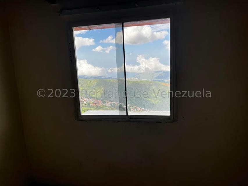 Casa (Duplex) en Venta en El Junquito, Distrito Metropolitano - 43