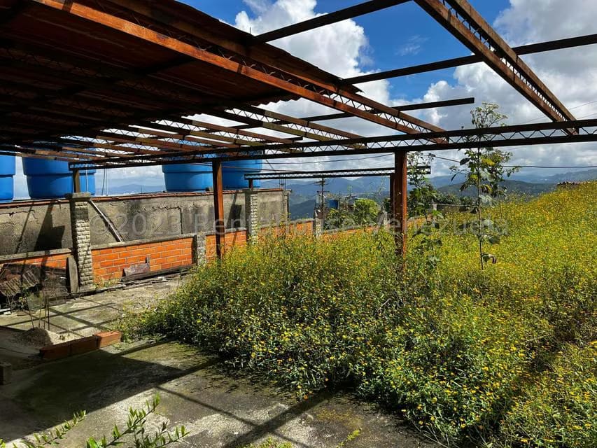 Casa (Duplex) en Venta en El Junquito, Distrito Metropolitano - 44