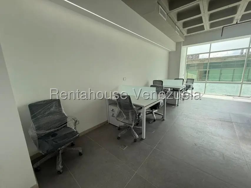 Comercial (Oficina) en Alquiler en Boleita Norte, Distrito Metropolitano - 11
