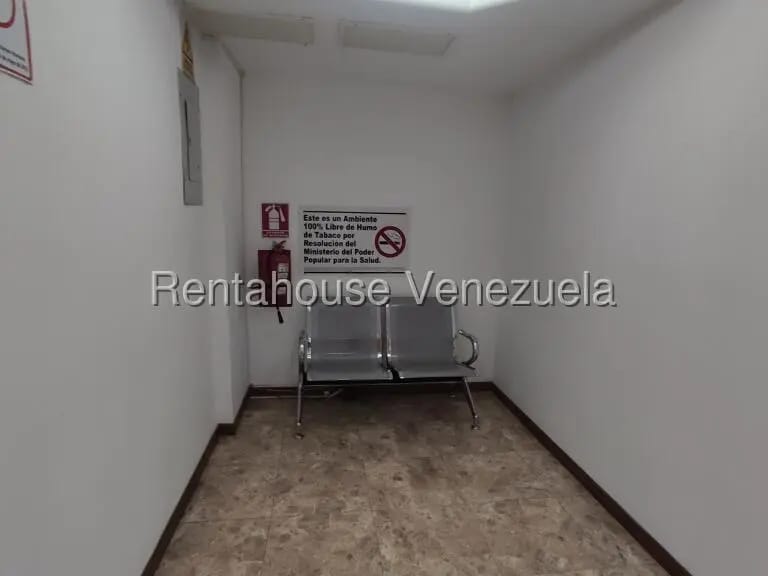 Comercial (Oficina) en Alquiler en Plaza Venezuela, Distrito Metropolitano - 3