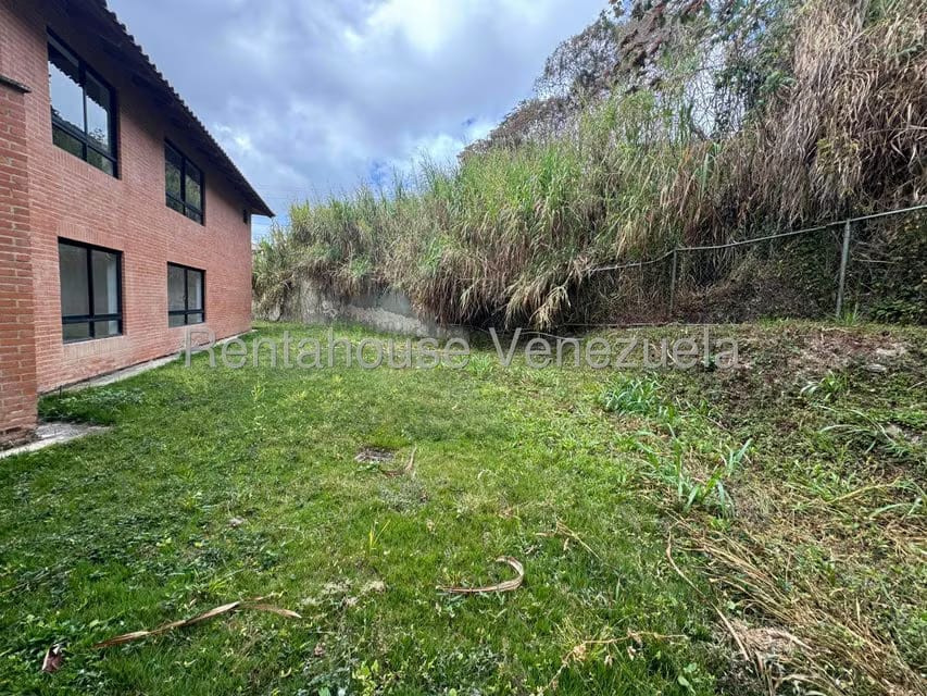 Casa (Duplex) en Venta en Oripoto, Distrito Metropolitano - 4