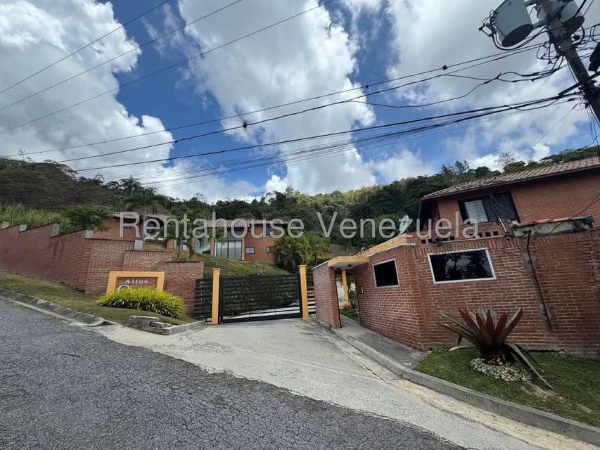 Casa (Duplex) en Venta en Oripoto, Distrito Metropolitano - 32