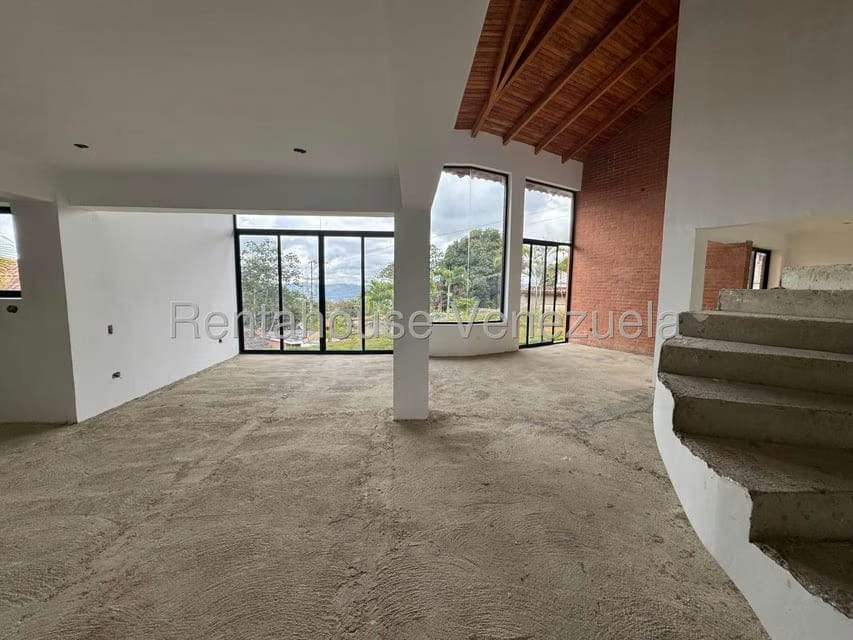 Casa (Duplex) en Venta en Oripoto, Distrito Metropolitano - 6