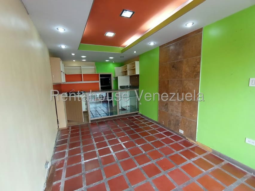 Comercial (Local Comercial) en Alquiler en Almarriera, Lara - 6