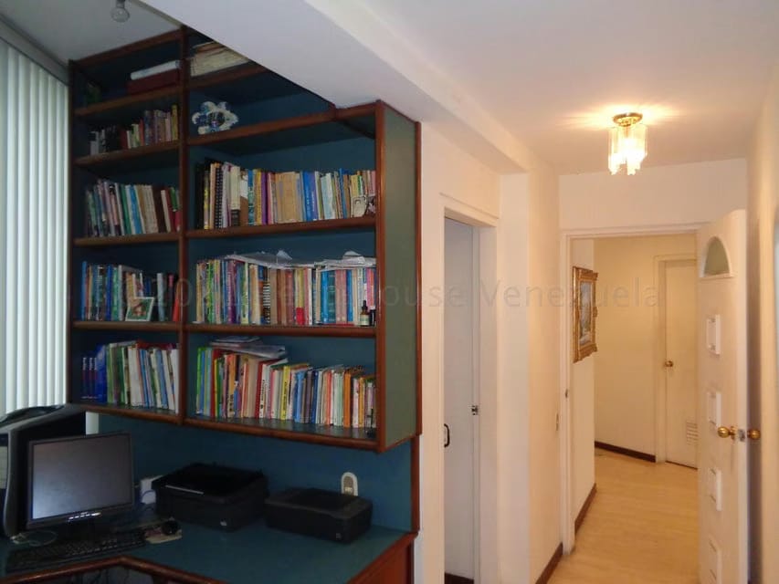 Apartamento (1 Nivel) en Venta en Miranda, Distrito Metropolitano - 13