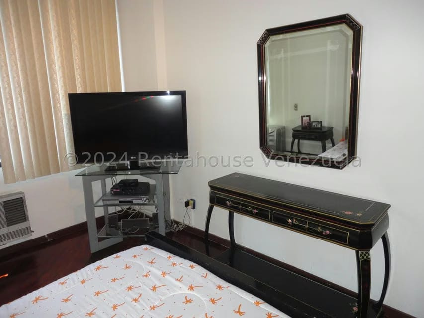 Apartamento (1 Nivel) en Venta en Miranda, Distrito Metropolitano - 29