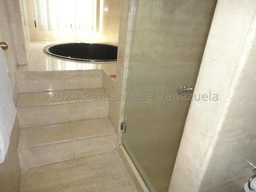 Apartamento (1 Nivel) en Venta en Miranda, Distrito Metropolitano - 34