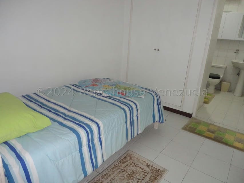 Apartamento (1 Nivel) en Venta en Miranda, Distrito Metropolitano - 41