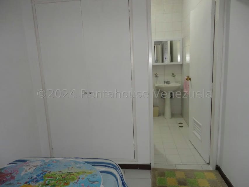 Apartamento (1 Nivel) en Venta en Miranda, Distrito Metropolitano - 42