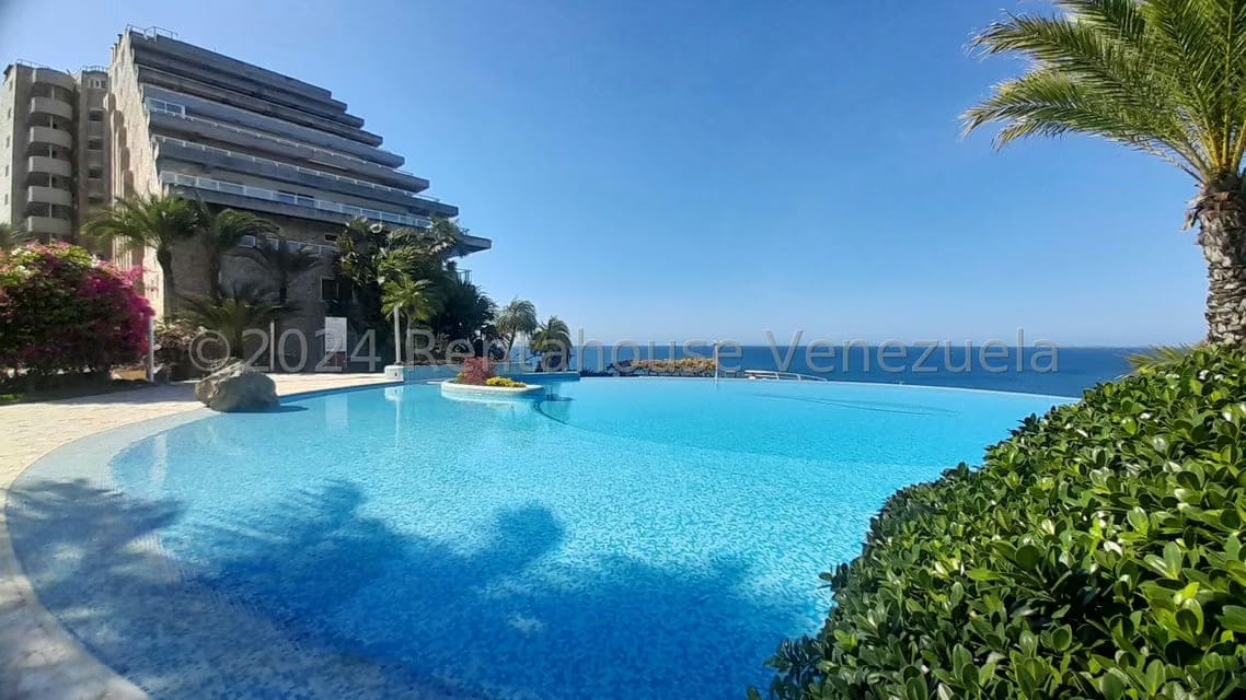 Apartamento (1 Nivel) en Venta en El Morro, Nueva Esparta - 2