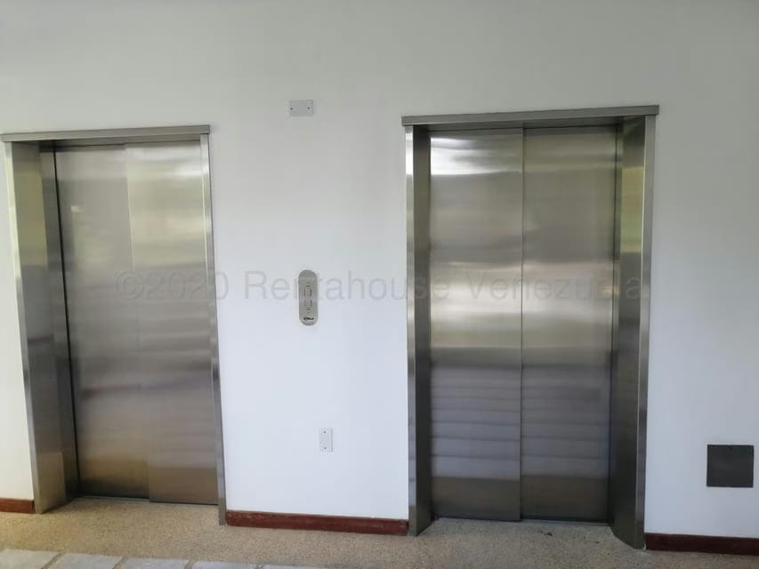 Apartamento (1 Nivel) en Venta en El Morro, Nueva Esparta - 21