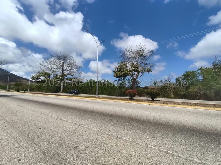 Terreno (Industrial) en Venta en Guatamare, Nueva Esparta - 16