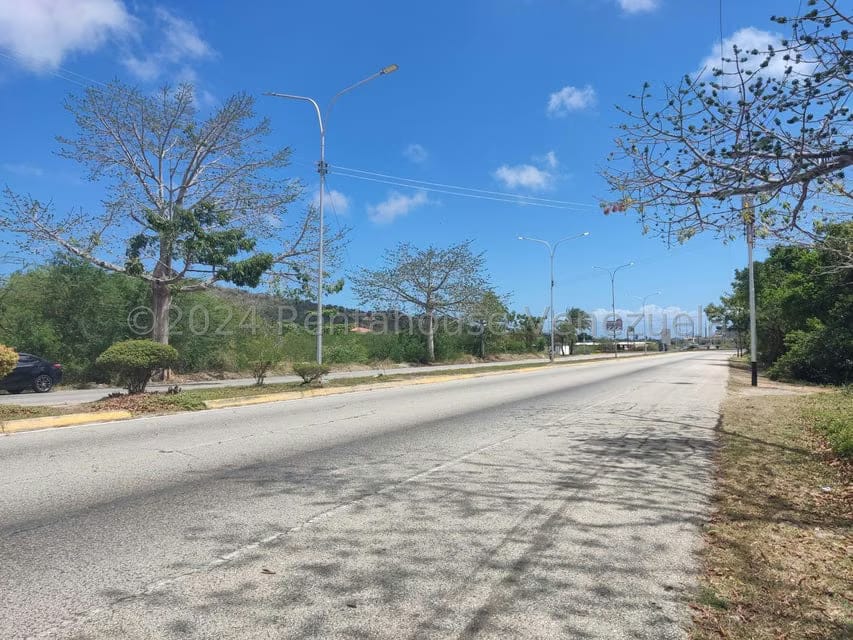 Terreno (Industrial) en Venta en Guatamare, Nueva Esparta - 17