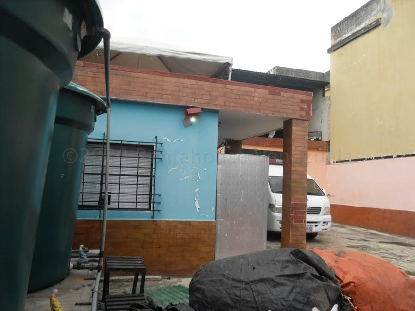 Casa (1 Nivel) en Venta en Centro, Carabobo - 2