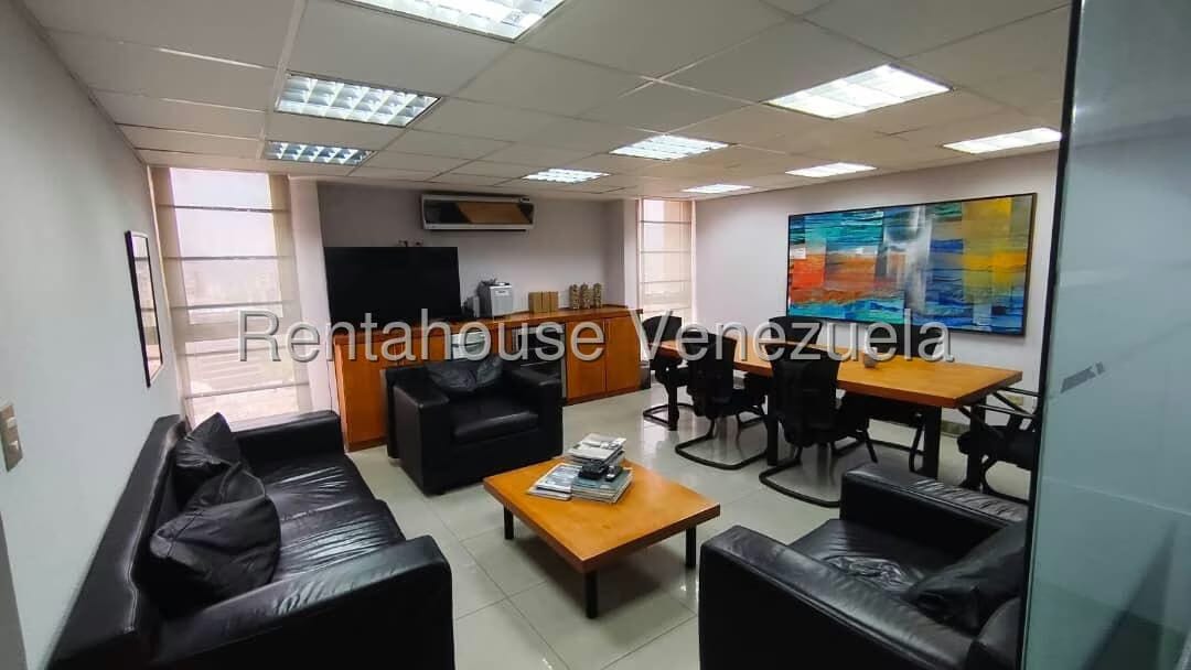 Comercial (Oficina) en Venta en Los Cortijos de Lourdes, Distrito Metropolitano - 17