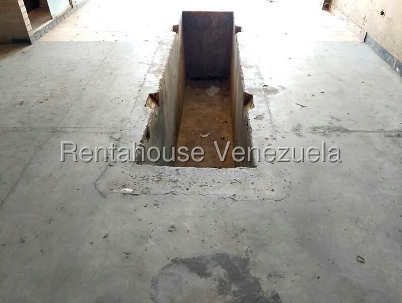 Comercial (Local Comercial) en Venta en Higuerote, Miranda - 3