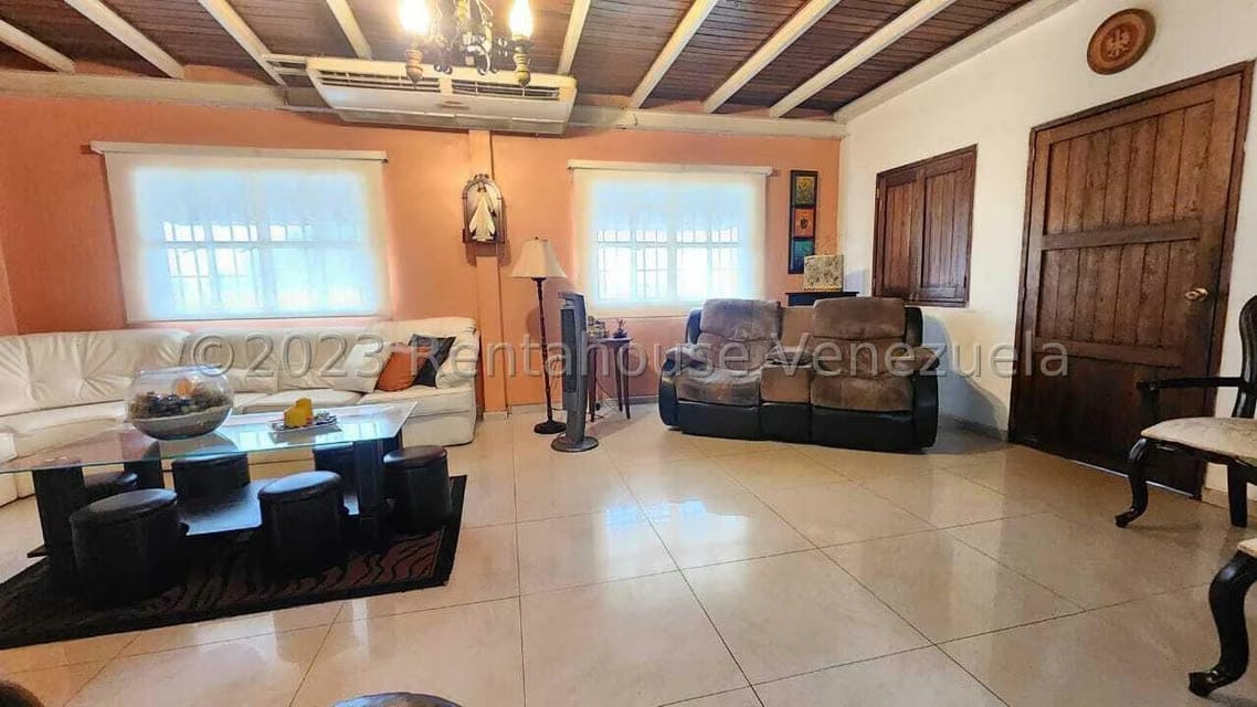 Casa (1 Nivel) en Venta en La Piedad Norte, Lara - 16