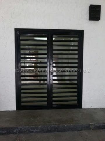 CASA COMERCIAL EN VENTA – YENNIEF ROJAS - 4