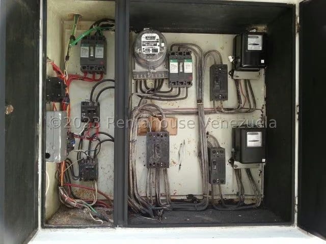 CASA COMERCIAL EN VENTA – YENNIEF ROJAS - 10