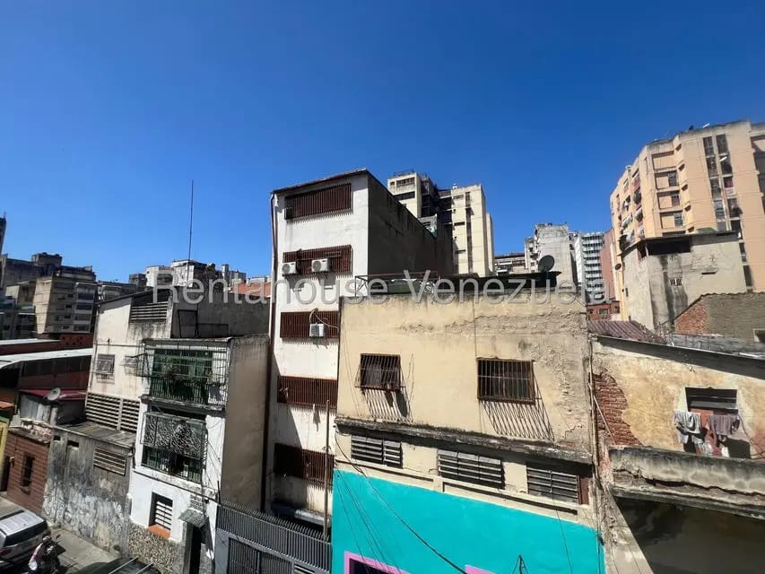 Comercial (Galpon - Deposito) en Venta en Parroquia Altagracia, Distrito Metropolitano - 5