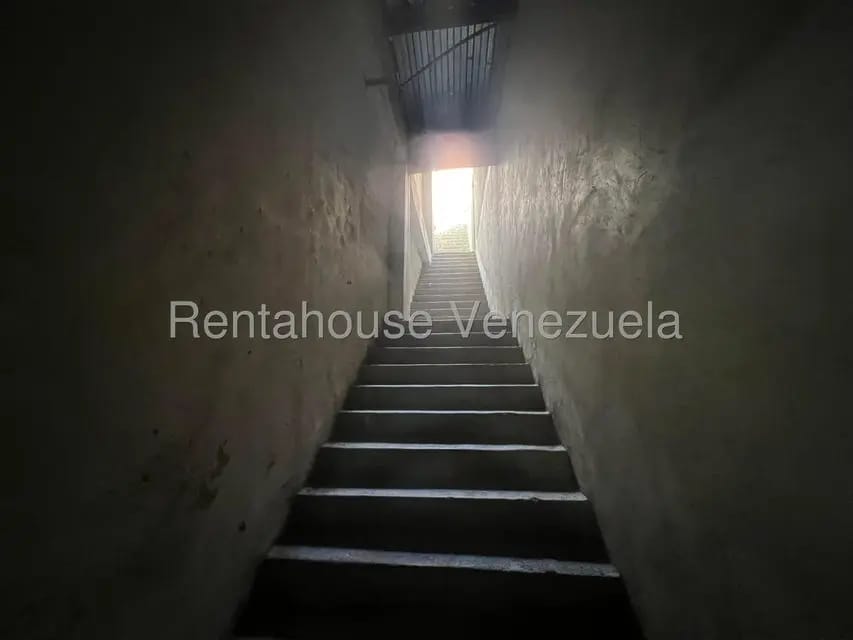 Comercial (Galpon - Deposito) en Venta en Parroquia Altagracia, Distrito Metropolitano - 10