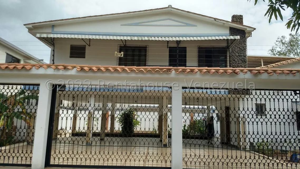 Casa (Colonial) en Venta en Avenida Baralt, Zulia - 15