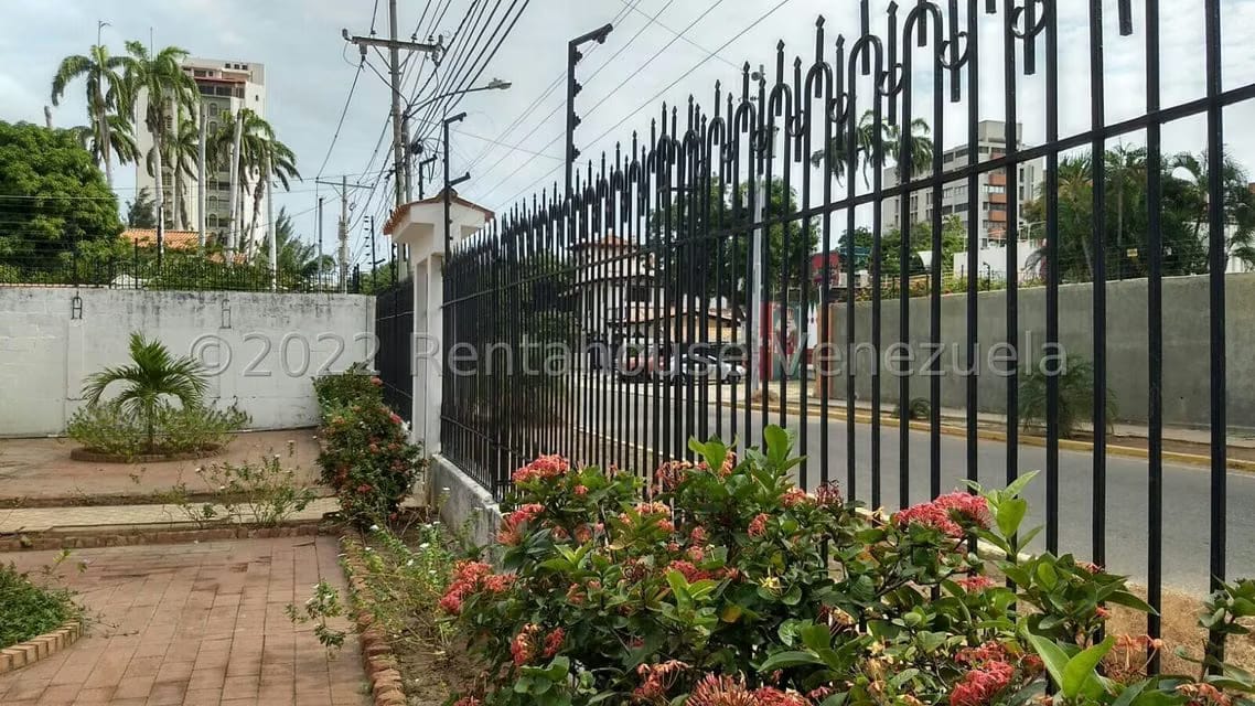 Casa (Colonial) en Venta en Avenida Baralt, Zulia - 31