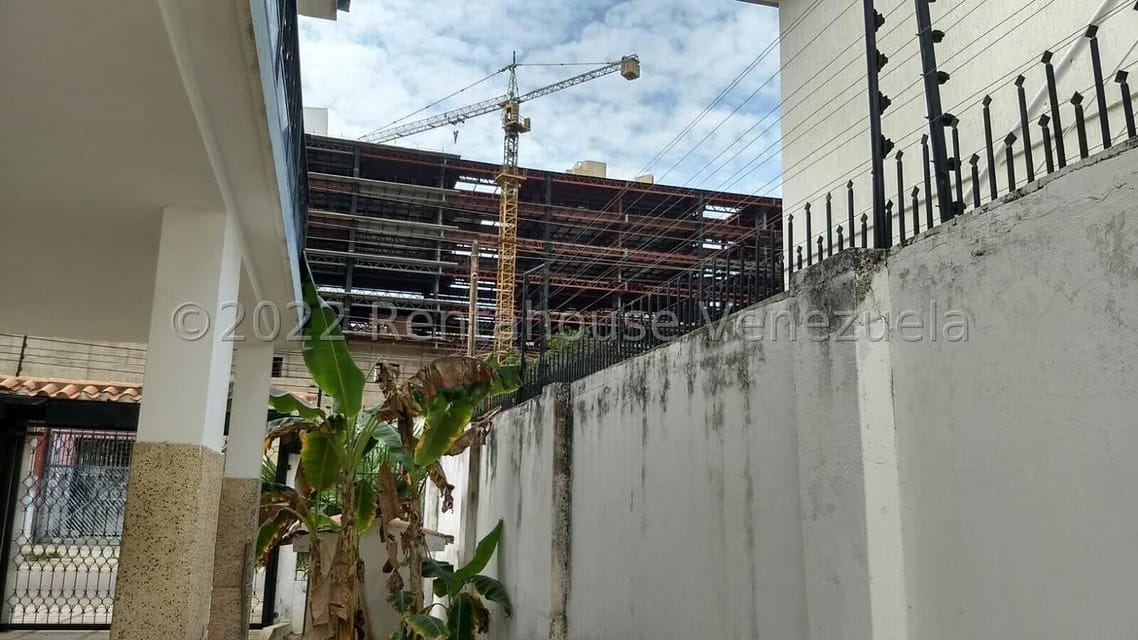 Casa (Colonial) en Venta en Avenida Baralt, Zulia - 41